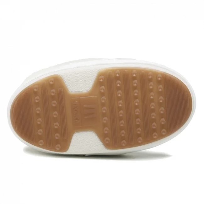 картинка Icon Faux Fur Moon Boot Bianco магазин Одежда+ являющийся официальным дистрибьютором в России 