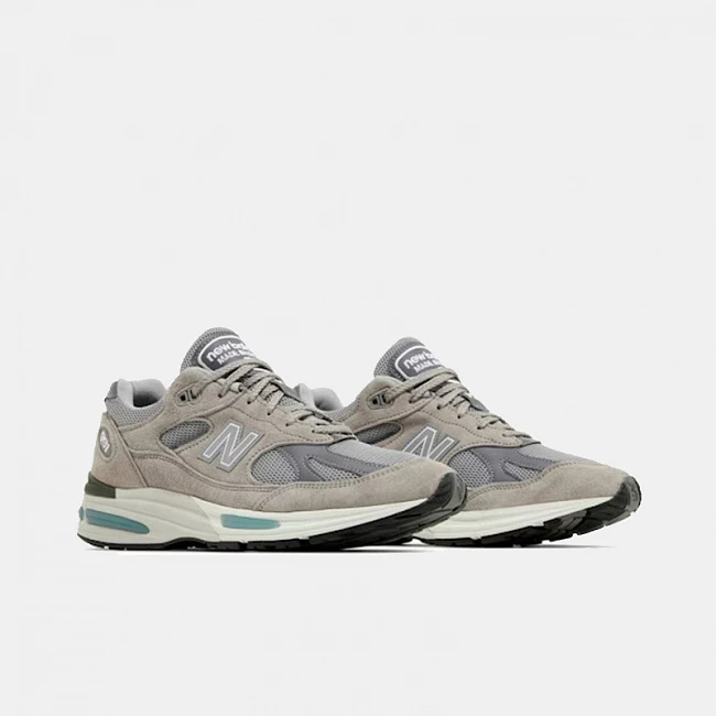 New Balance 991v2 Made in UK Grey