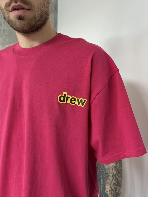 картинка Футболка Drew House розовая магазин Одежда+ являющийся официальным дистрибьютором в России 