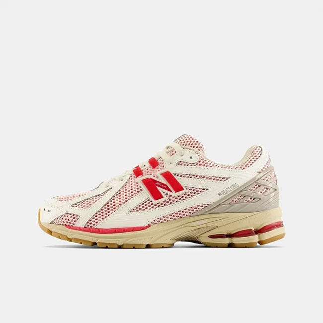 картинка New Balance 1906R "Sea Salt True Red White Pebble" магазин Одежда+ являющийся официальным дистрибьютором в России 