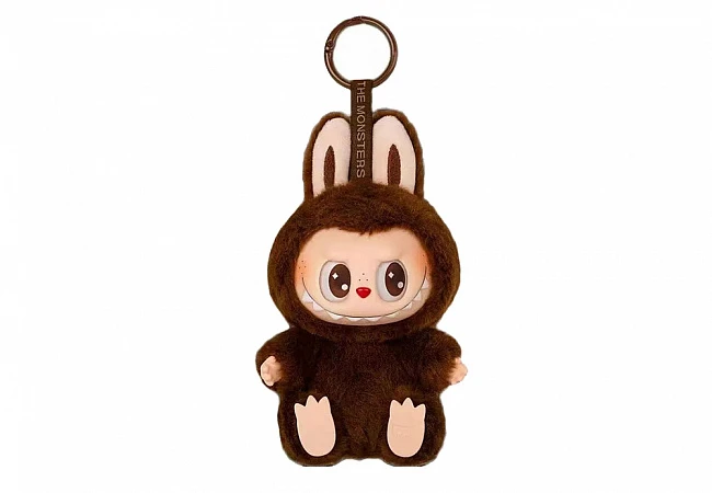 картинка Pop Mart Labubu Doudou Doll Keychain магазин Одежда+ являющийся официальным дистрибьютором в России 