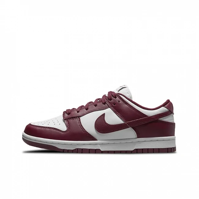картинка Nike Dunk Low WMNS "Bordeaux" магазин Одежда+ являющийся официальным дистрибьютором в России 