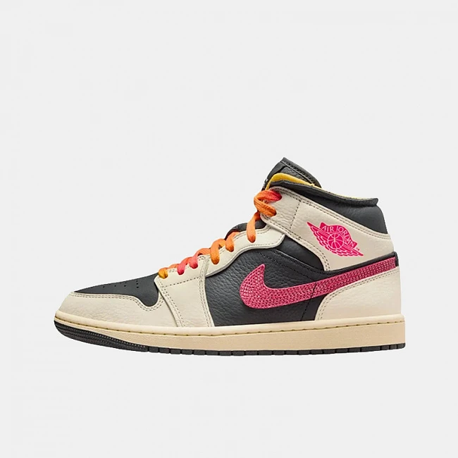 картинка Nike Air Jordan 1 Mid Edge Flight Club магазин Одежда+ являющийся официальным дистрибьютором в России 