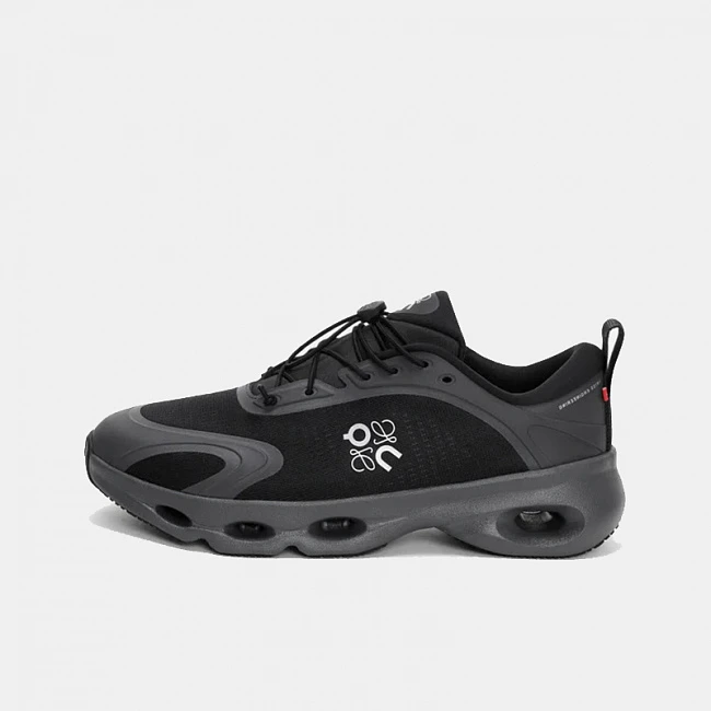 On x LOEWE Cloudsolo Black