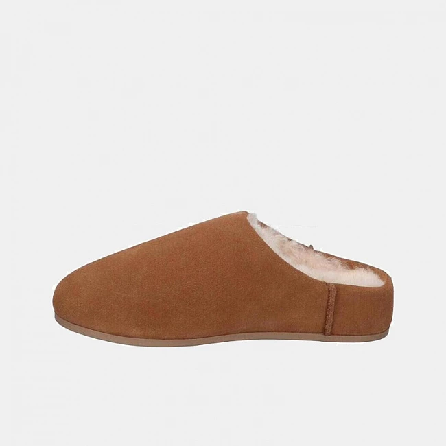 UGG Elea Slip-On Chestnut