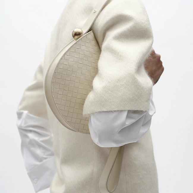 Bottega Veneta Small Spicchio String