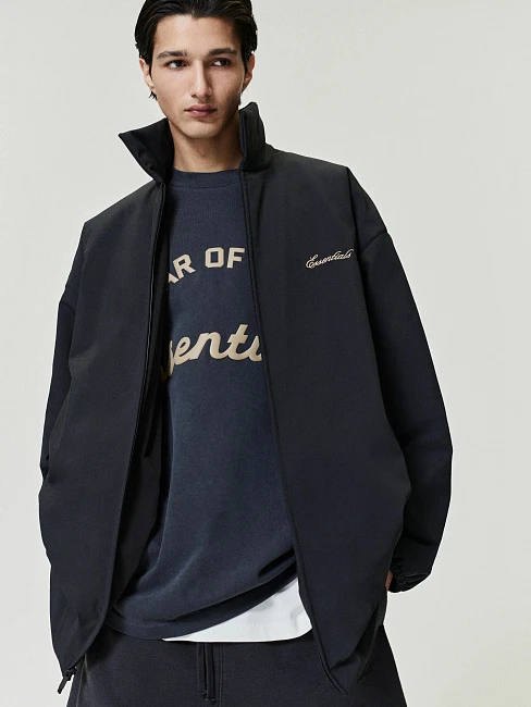 Fear of God Essential Black / Training 90’s Tee