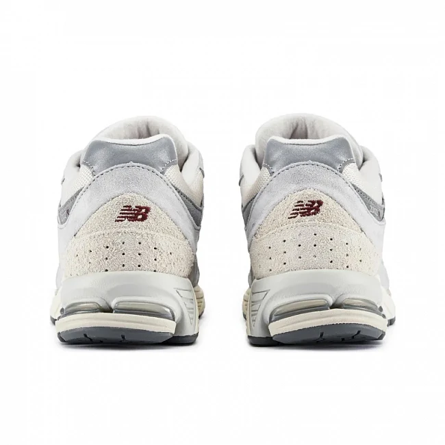 картинка New Balance 2002R Lunar New Year Concrete магазин Одежда+ являющийся официальным дистрибьютором в России 
