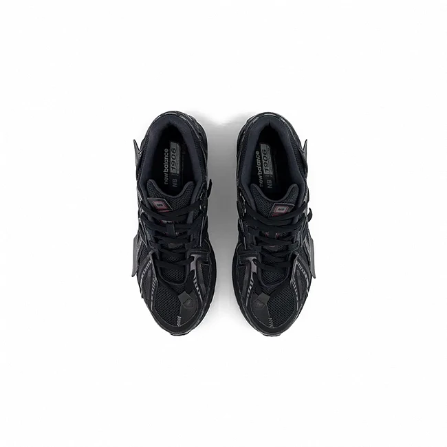 картинка New Balance 1906A Black Dark Silver Metallic магазин Одежда+ являющийся официальным дистрибьютором в России 