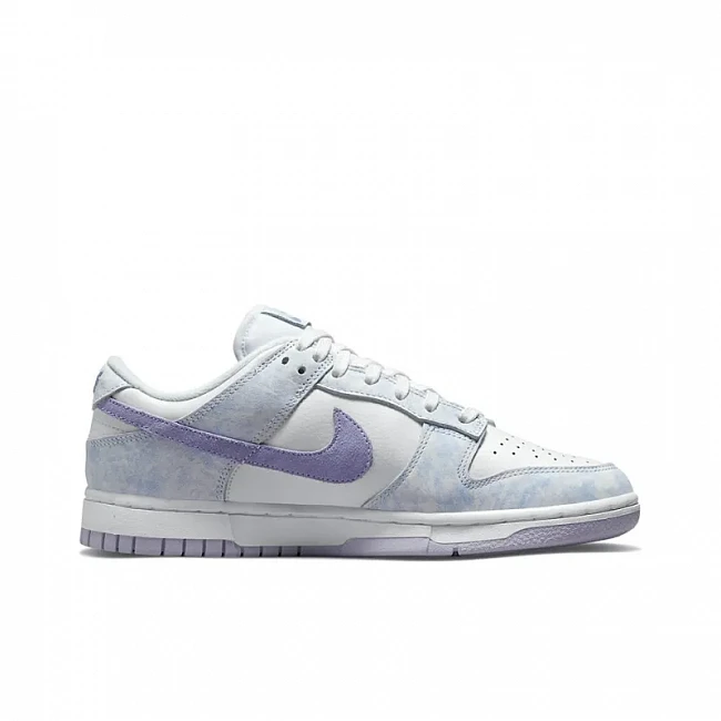 картинка Nike Dunk Low WMNS "Purple Pulse" магазин Одежда+ являющийся официальным дистрибьютором в России 