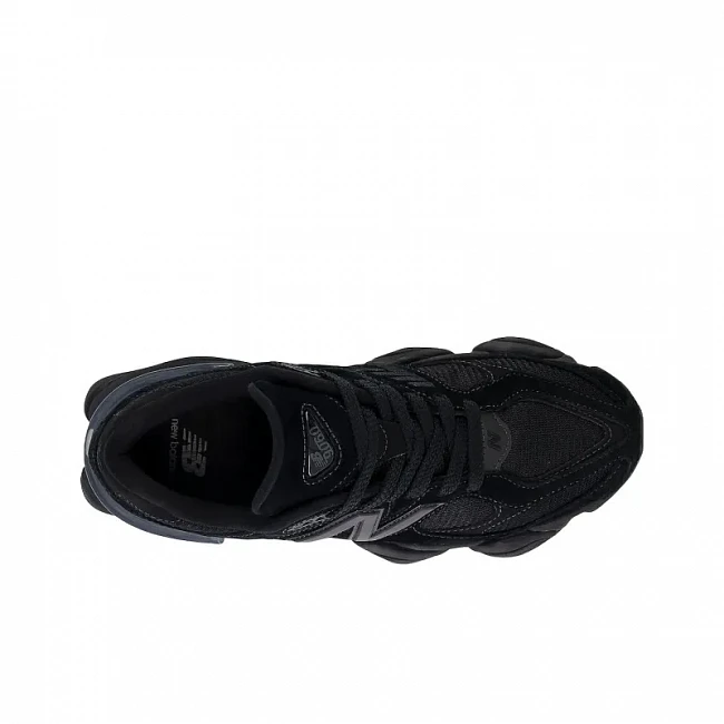 картинка New Balance 9060 Triple Black магазин Одежда+ являющийся официальным дистрибьютором в России 
