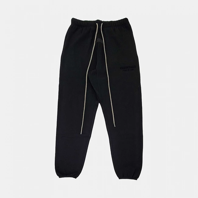картинка Fear of God Essentials Core Collection Sweatpants Black магазин Одежда+ являющийся официальным дистрибьютором в России 