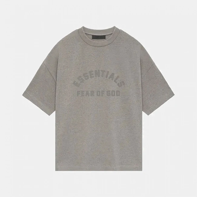 картинка Fear of God Essentials Core Collection Heavy S/S Tee Heather Grey магазин Одежда+ являющийся официальным дистрибьютором в России 