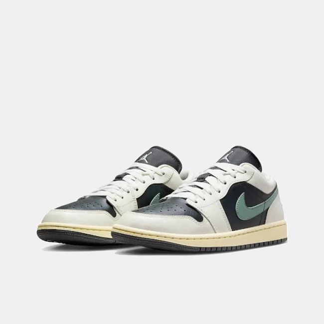 Nike Air Jordan 1 Low Jade Smoke