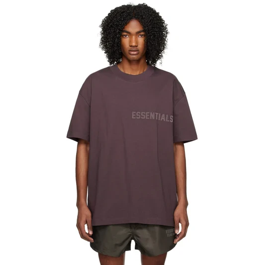 картинка Футболка Fear of God Essentials Plum Purple магазин Одежда+ являющийся официальным дистрибьютором в России 