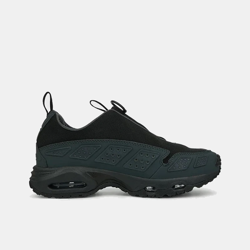 Nike Air Max SNDR GORE-TEX — Black / Dark Smoke Grey