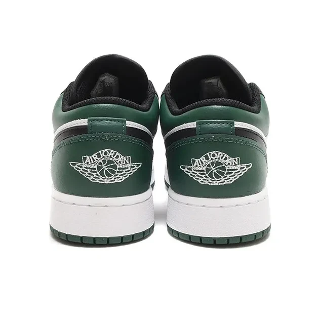 картинка Nike Air Jordan 1 Low GS "Green Toe" магазин Одежда+ являющийся официальным дистрибьютором в России 