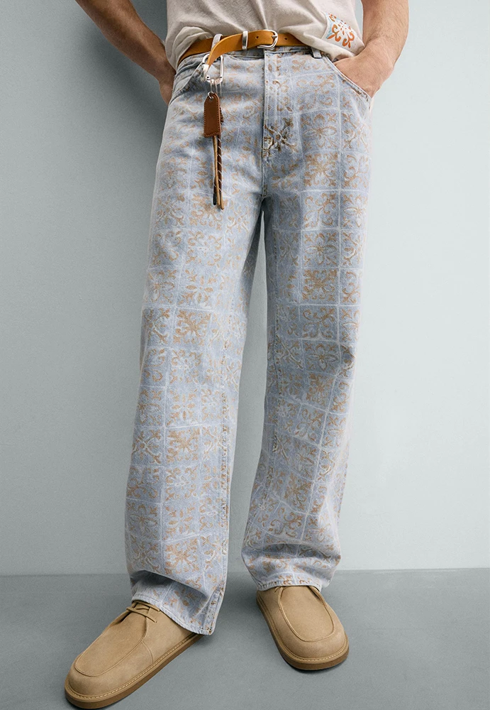 Zara Geometric Print Relaxed Fit Jeans Limited Edition Rio de Janeiro
