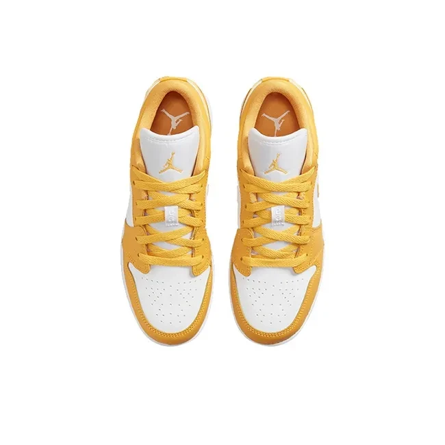 картинка Nike Air Jordan 1 Low White Pollen магазин Одежда+ являющийся официальным дистрибьютором в России 