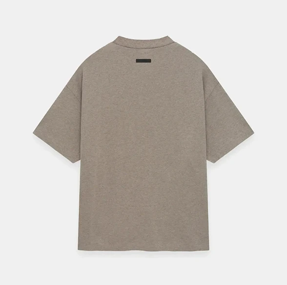 картинка Fear of God Essentials Jersey Crewneck Tee Heather Grey магазин Одежда+ являющийся официальным дистрибьютором в России 