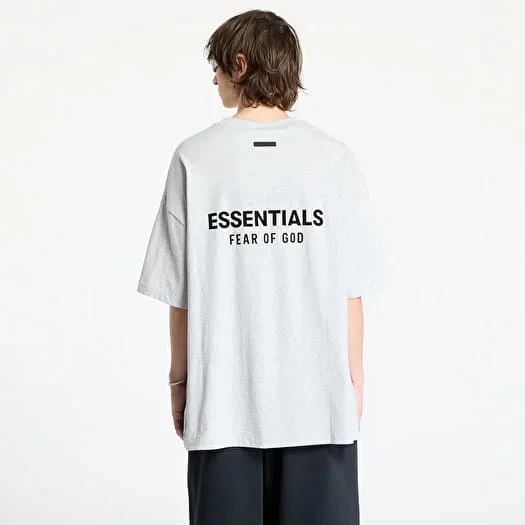 картинка Fear of God Essentials Jersey Crewneck Tee Light Heather Grey магазин Одежда+ являющийся официальным дистрибьютором в России 