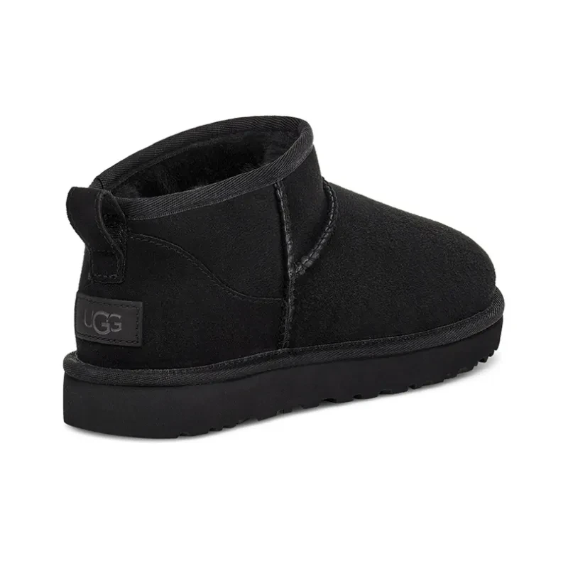 картинка UGG Classic Ultra Mini Black от магазина Одежда+