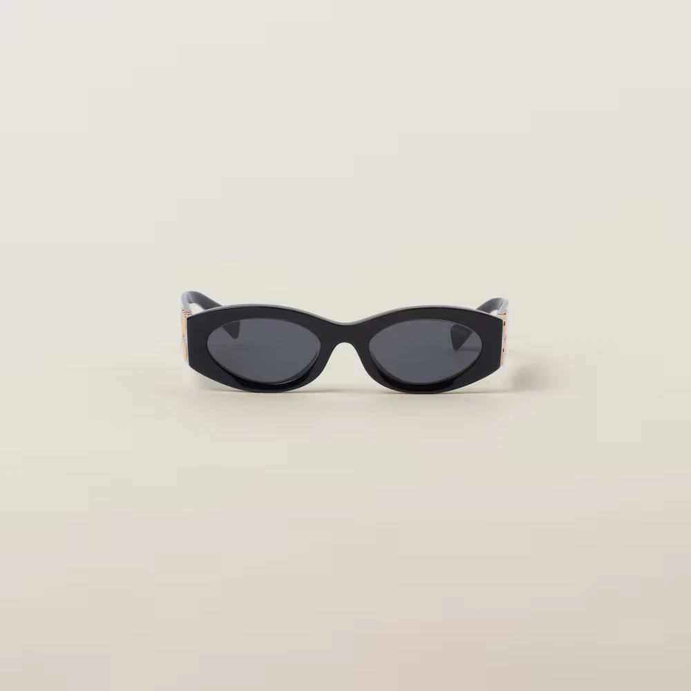 картинка Miu Glimpse sunglasses Slate Gray Lenses от магазина Одежда+