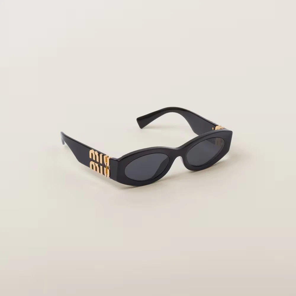 картинка Miu Glimpse sunglasses Slate Gray Lenses от магазина Одежда+